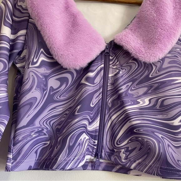 NWOT ASOS Purple Marble Faux Fur Cardigan Size 10 - Picture 2 of 5